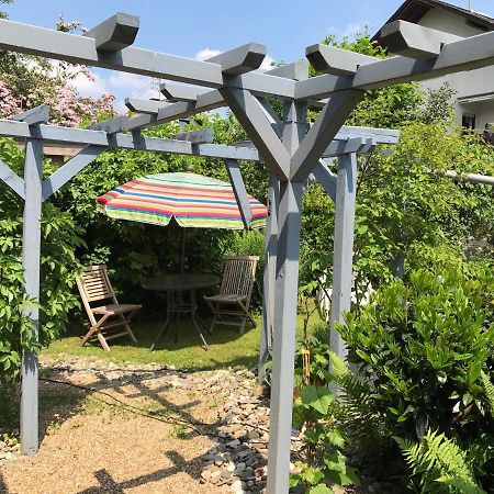 Kunsthaus Mit Gartensauna Dierdorf Extérieur photo